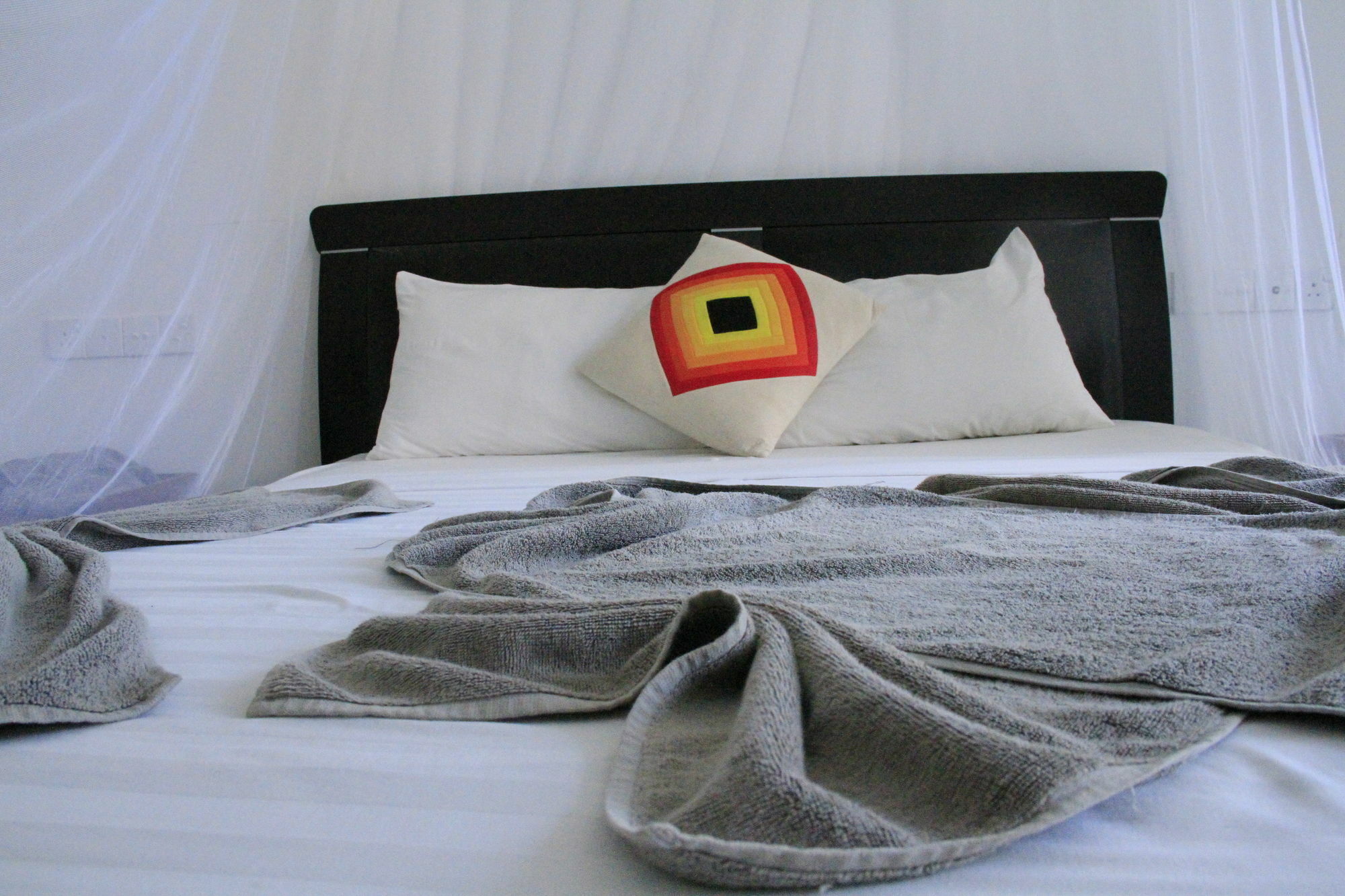 Hotel Neptune Bay Unawatuna Beach ภายนอก รูปภาพ